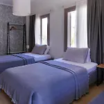 Kalkan Ayapa *